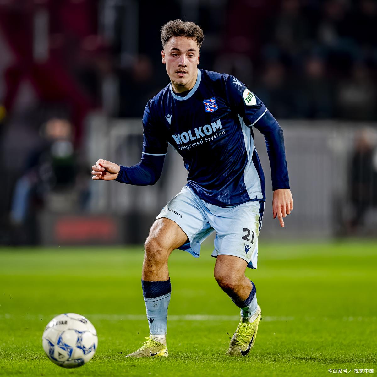 太狠了！阿贾克斯冲刺阶段主帅复盘国际比赛日新奥尔良鹈鹕备战荷甲，勒沃库森赛前内部沟通的简单介绍